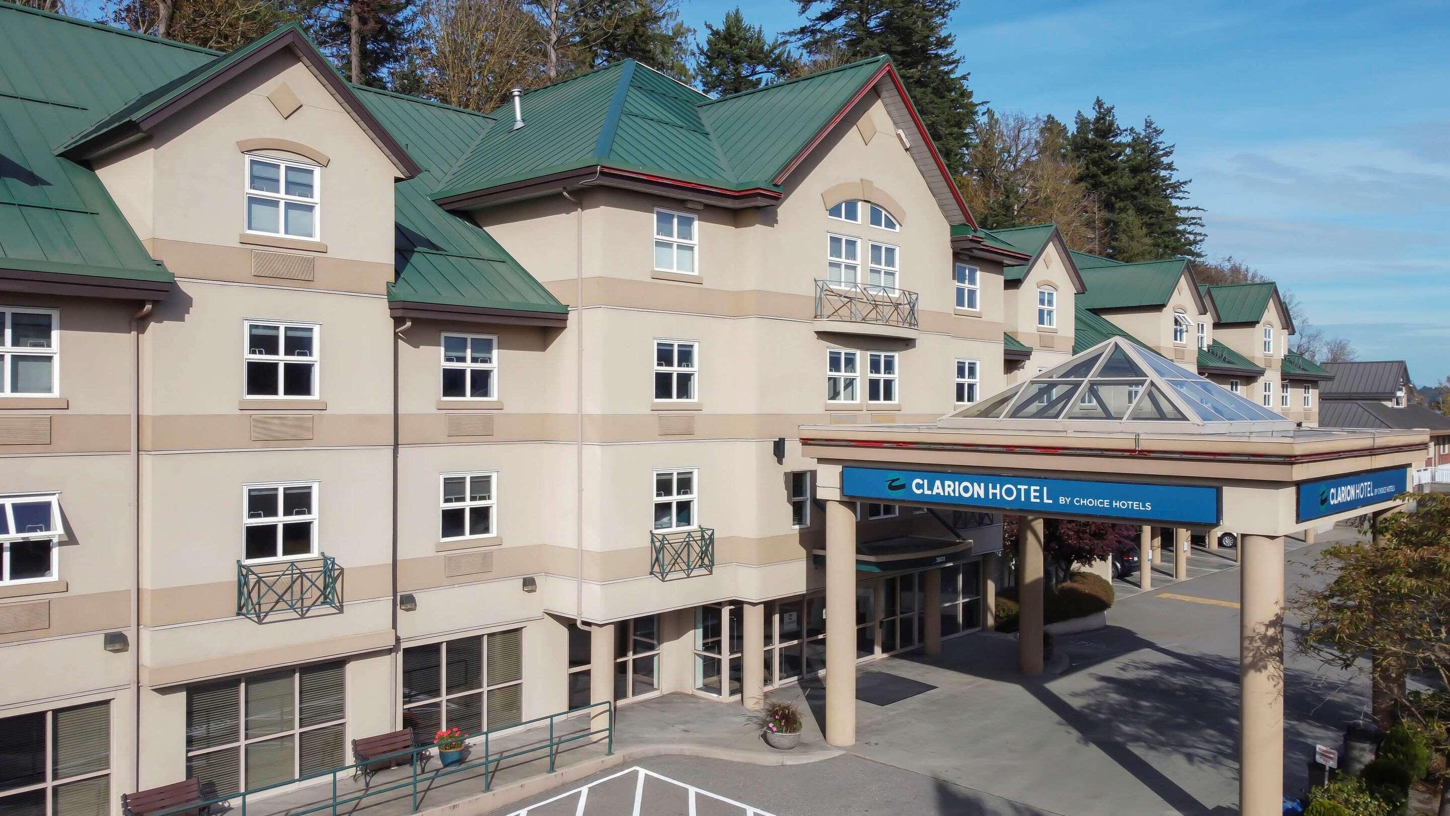 Clarion Hotel & Conference Centre Abbotsford Exterior photo